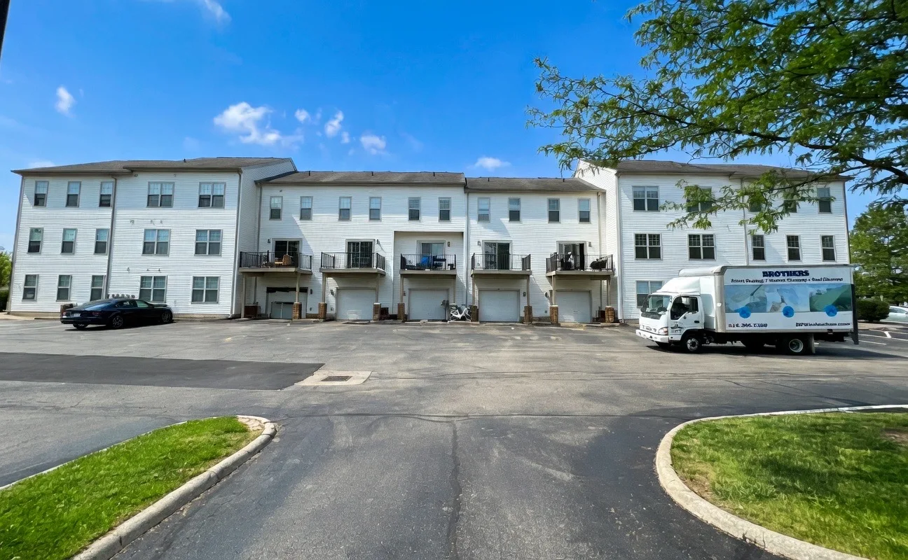 Apartment building exterior cleaning